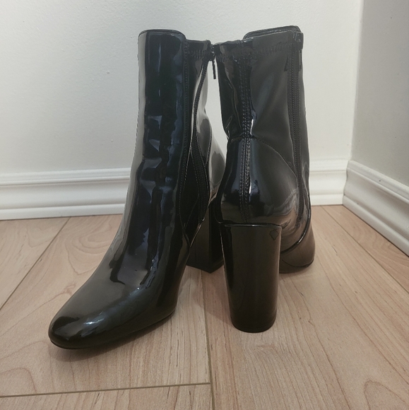 NWOT Aldo ankle latex black boot s 7.5/ Aldo botte à la cheville en latex gr 7.5 - Picture 7 of 8